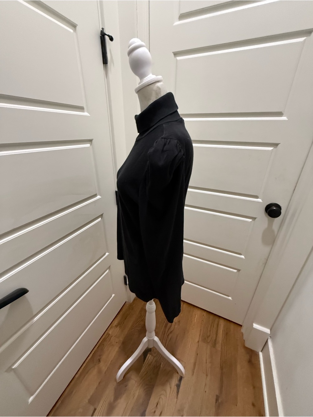 Veronica Beard. Cedar Ribbed Turtleneck. Black. Size Medium. - Picture 7 of 9